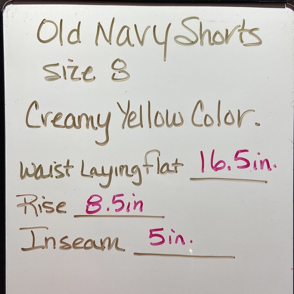 Old Navy Creamy Yellow twill Shorts. Size 8. Button Detail on Waist. Like New. - Picture 6 of 7
